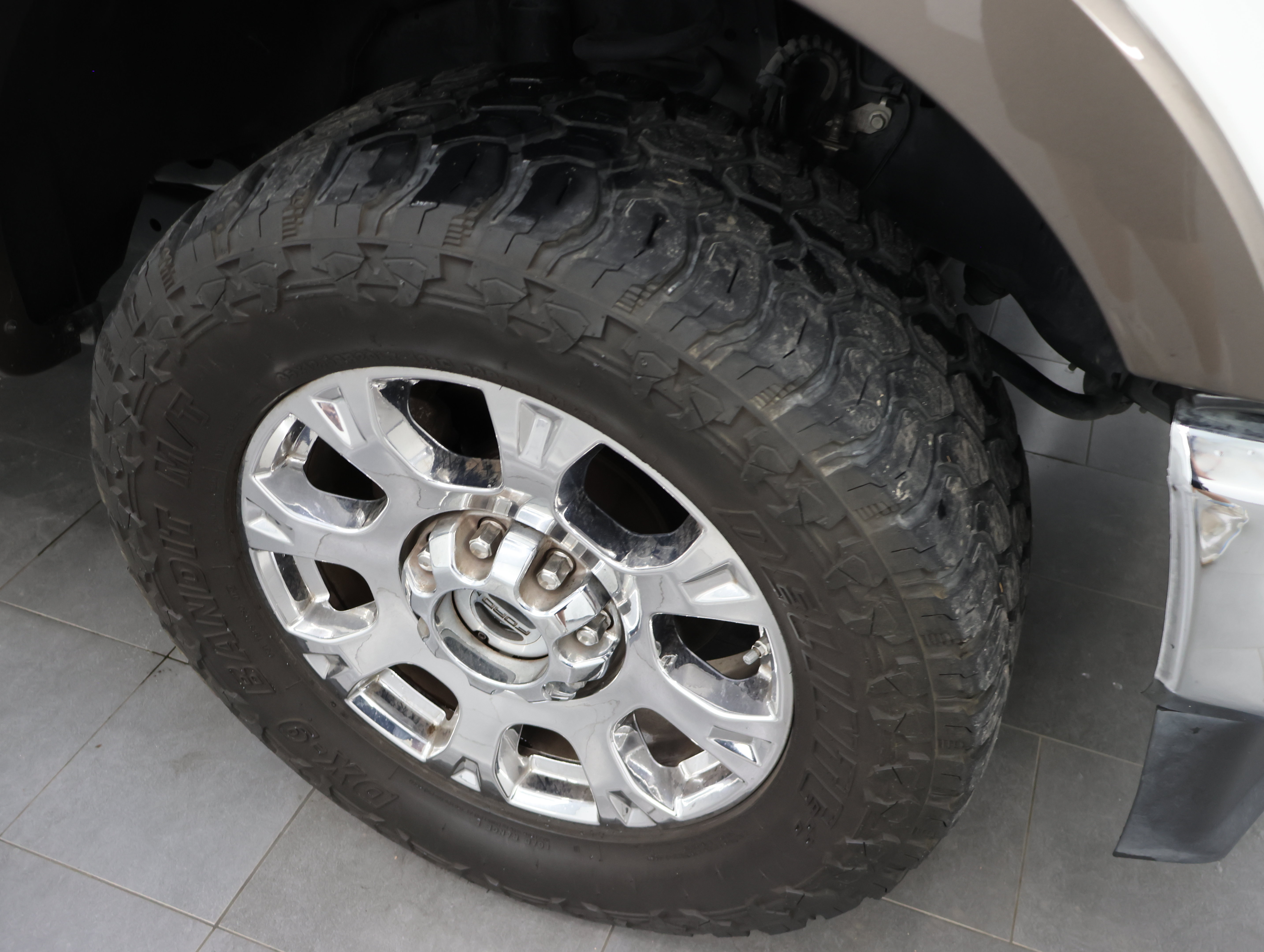 Used 2022 Ford F250 Lariat w/ Lariat Value Package AWD/4WD image 3