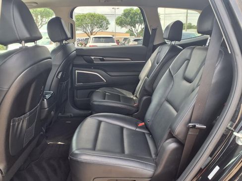 Used 2025 Kia Telluride S AWD/4WD image 18