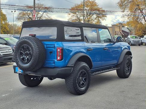 Used 2022 Ford Bronco Wildtrak image 2