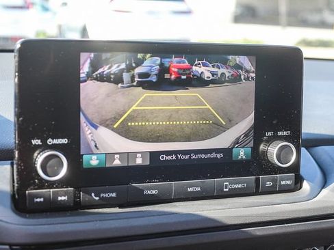 Used 2024 Honda Accord EX image 31