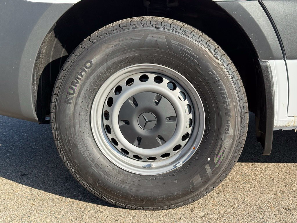 New 2026 Mercedes-Benz Sprinter 2500 image 12