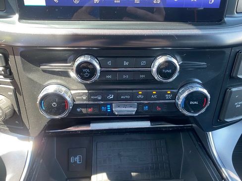 Used 2022 Ford F150 Platinum w/ Equipment Group 701A High AWD/4WD image 22