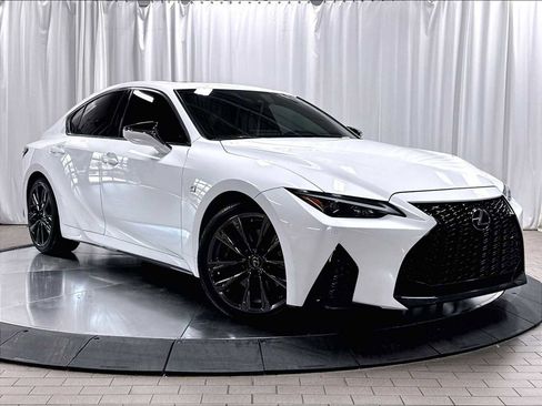 Used 2022 Lexus IS 350 F Sport w/ Navigation Package RWD image 11