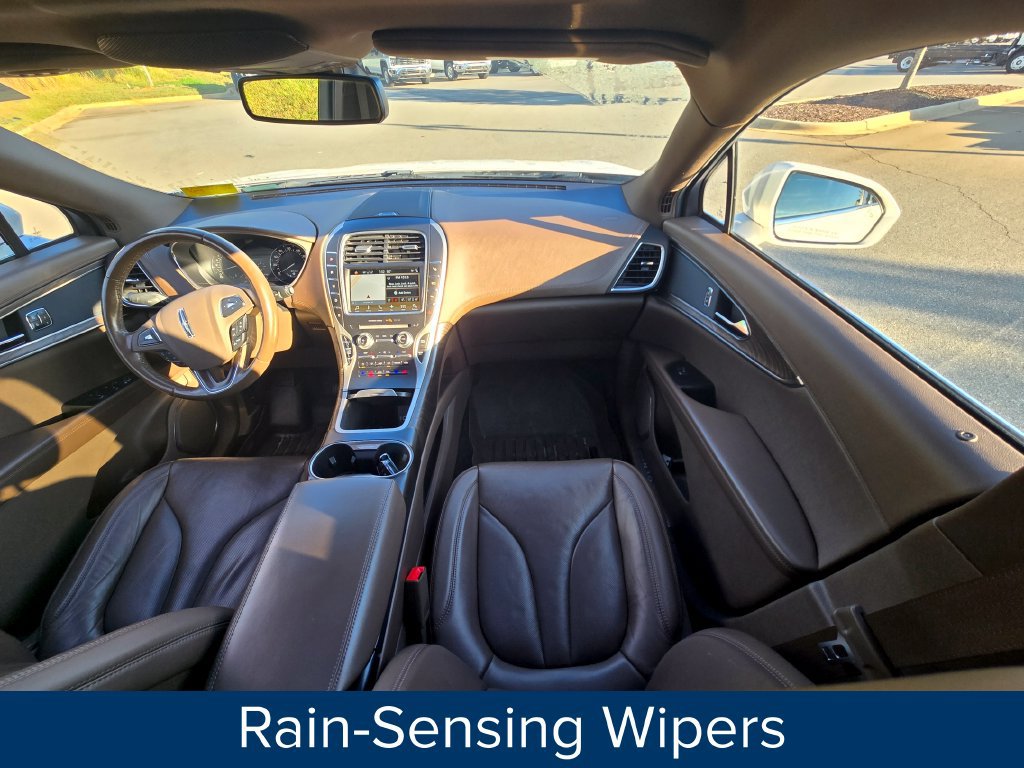 Used 2018 Lincoln MKX Reserve FWD image 17