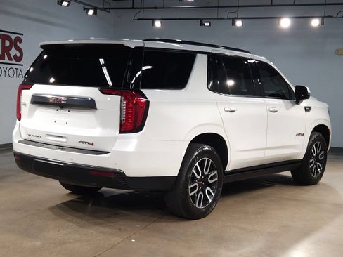 Used 2023 GMC Yukon AT4 w/ AT4 Premium Plus Package AWD/4WD image 7