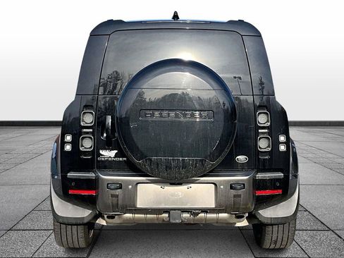 Used 2021 Land Rover Defender 90 X image 4