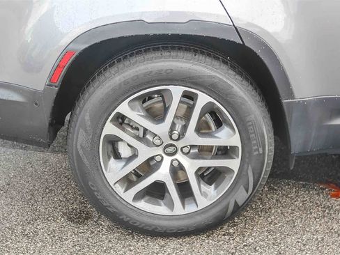 Certified 2024 Land Rover Defender 130 S image 5