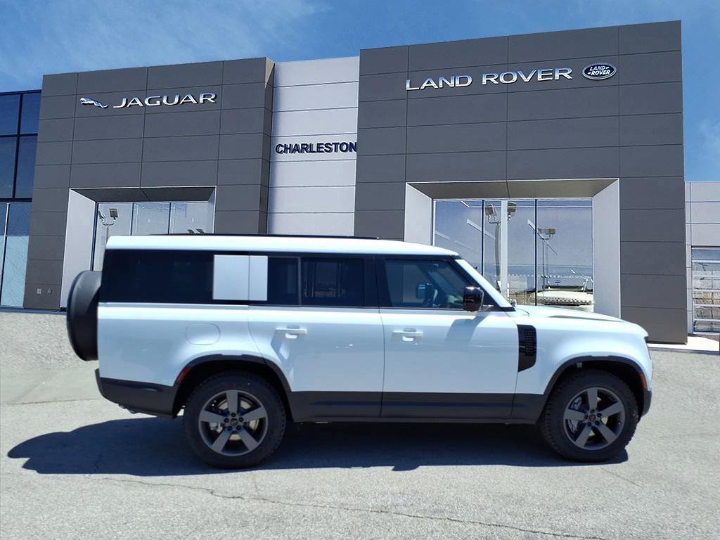 New 2026 Land Rover Defender 130 S AWD/4WD image 6