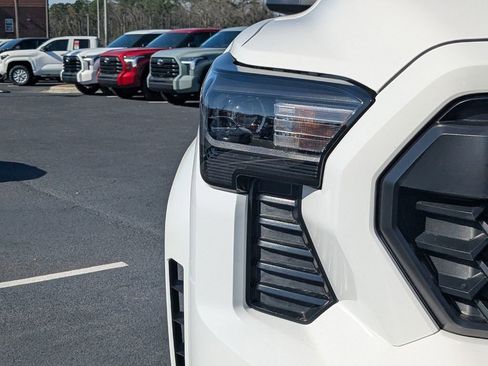 New 2026 Toyota Tacoma SR image 9