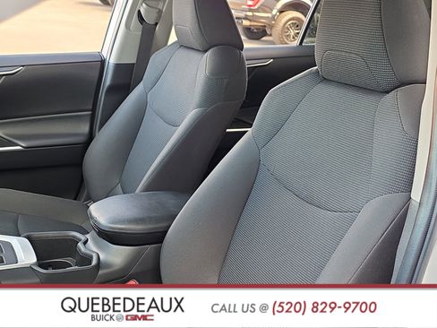 Used 2024 Toyota RAV4 LE image 11