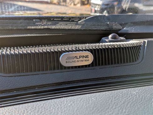 Used 2016 RAM 1500 Laramie w/ Convenience Group image 20