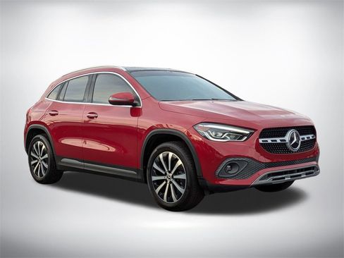 Used 2021 Mercedes-Benz GLA 250 image 2