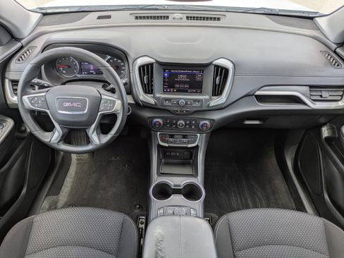 Used 2022 GMC Terrain SLE w/ Driver Convenience Package FWD image 15
