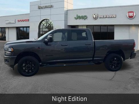 Used 2024 RAM 2500 Big Horn w/ Night Edition AWD/4WD image 4