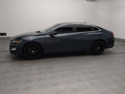 Used 2021 Chevrolet Malibu LT image 2