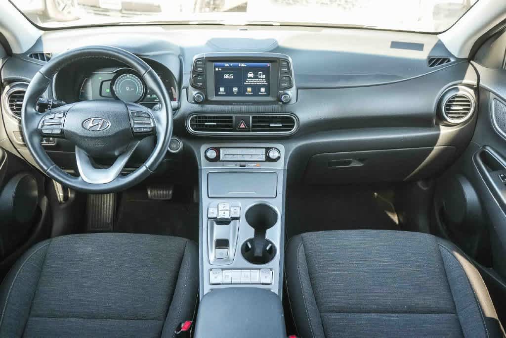 Used 2020 Hyundai Kona SEL FWD image 12
