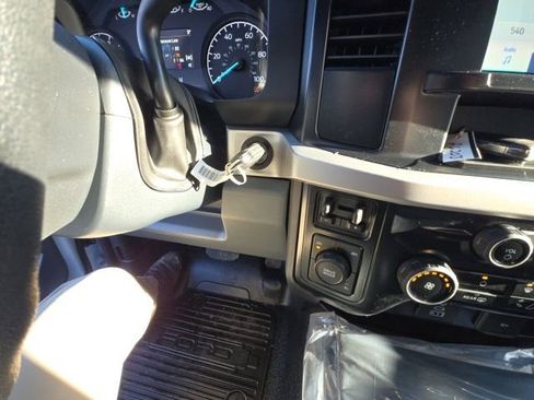 New 2026 Ford F550 4x4 Supercab Super Duty image 16