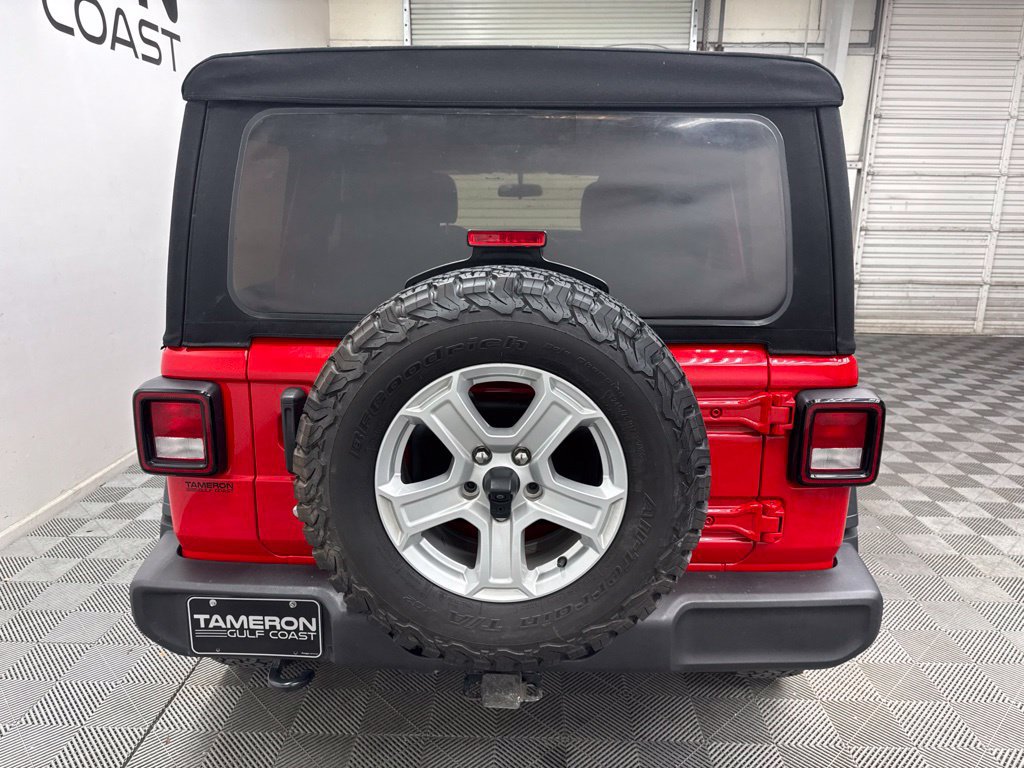 Used 2018 Jeep Wrangler Unlimited Sport S AWD/4WD image 10