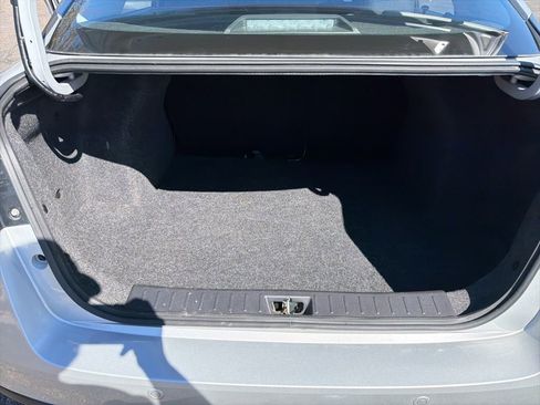 Used 2025 Nissan Versa SV image 22