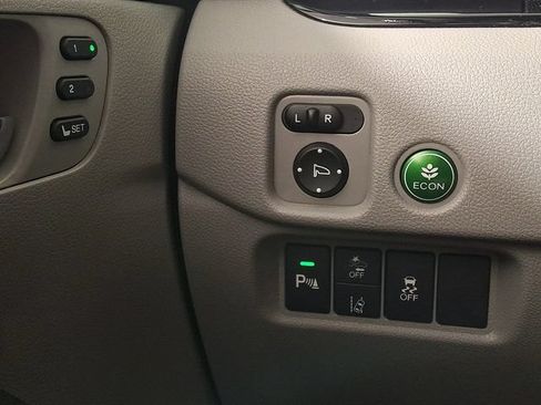 Used 2020 Honda Pilot Touring image 26