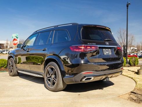 Used 2024 Mercedes-Benz GLS 450 4MATIC image 4