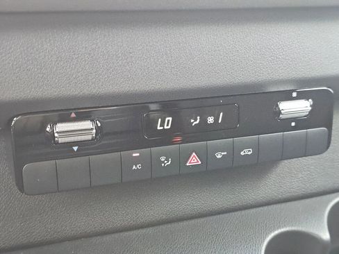 New 2025 Mercedes-Benz Sprinter 2500 image 27