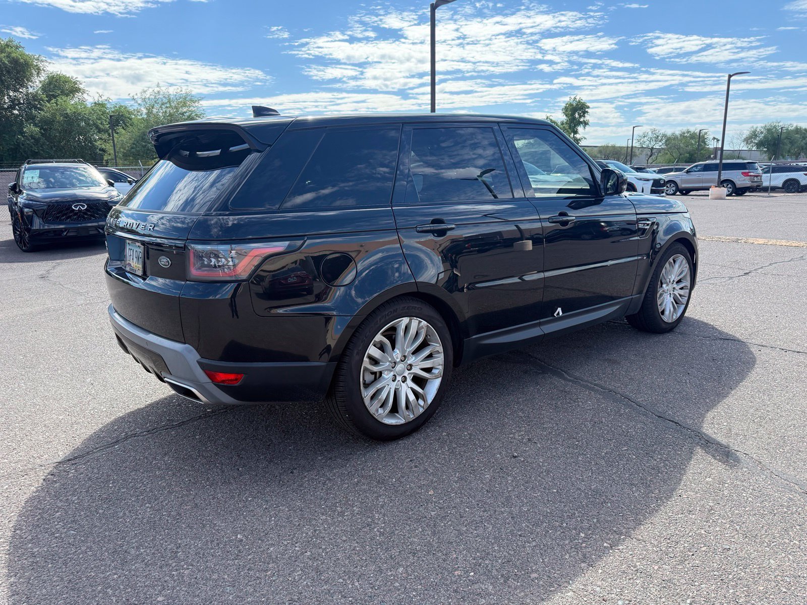 Used 2019 Land Rover Range Rover Sport SE AWD/4WD image 5