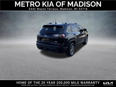Used 2021 Jeep Cherokee Latitude Lux w/ Comfort/Convenience Group AWD/4WD image 6