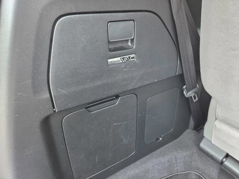 Used 2018 Honda Odyssey Elite image 44
