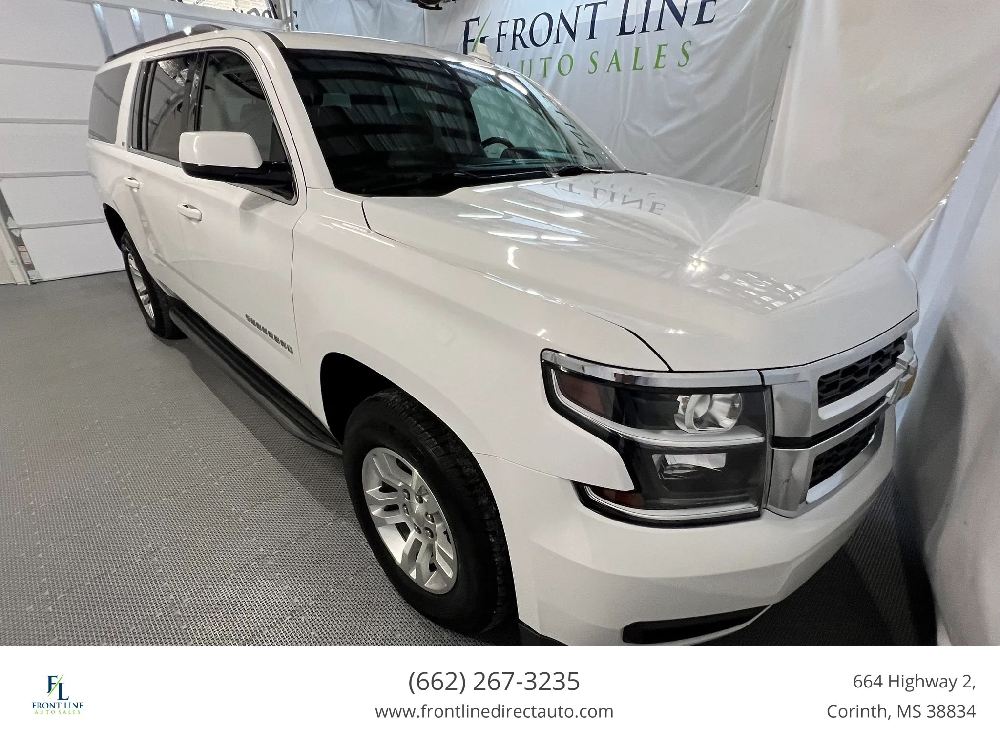 Used 2018 Chevrolet Suburban LT RWD image 1