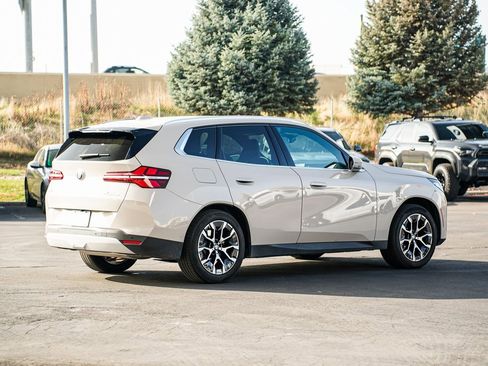 Used 2025 BMW X3 xDrive30i w/ Premium Package image 5