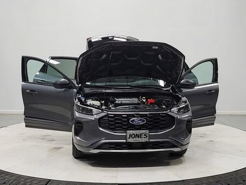 Used 2024 Ford Escape ST-Line w/ Tech Pack #1 FWD image 10