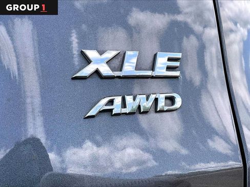 Used 2024 Toyota RAV4 XLE w/ Convenience Package AWD/4WD image 10