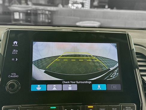 Used 2019 Honda Odyssey Touring image 22
