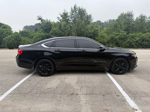 Used 2017 Chevrolet Impala LT FWD image 6