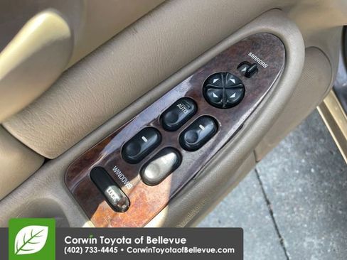 Used 2003 Buick Century Custom FWD image 19