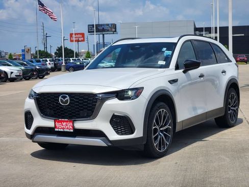 Used 2025 MAZDA CX-70 Plug-In Hybrid w/ Premium Plus AWD/4WD image 3