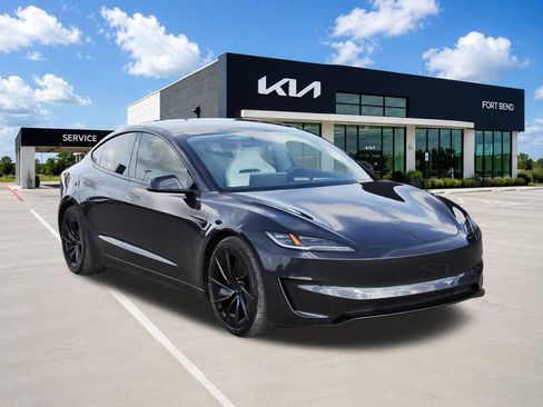 Used 2024 Tesla Model 3 Performance AWD/4WD image 3