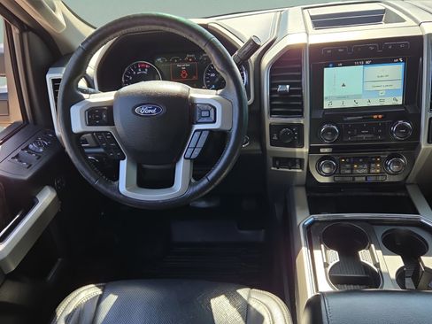 Used 2018 Ford F250 Lariat w/ Lariat Ultimate Package image 11