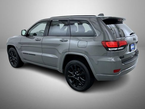 Used 2022 Jeep Grand Cherokee Laredo X AWD/4WD image 7