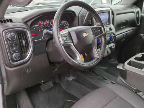 Used 2022 Chevrolet Silverado 2500 LT w/ Fleet Comfort Package image 9