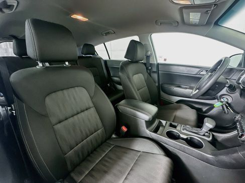 Used 2019 Kia Sportage LX AWD/4WD image 29