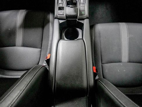 Used 2020 Honda Civic Sport image 27