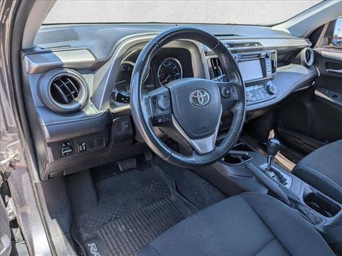 Used 2016 Toyota RAV4 XLE FWD image 9