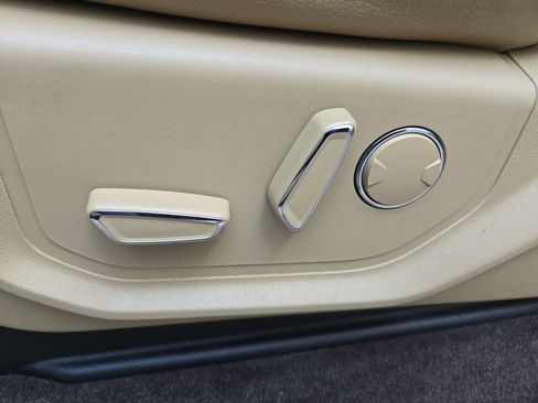 Used 2018 Ford F150 Lariat image 24