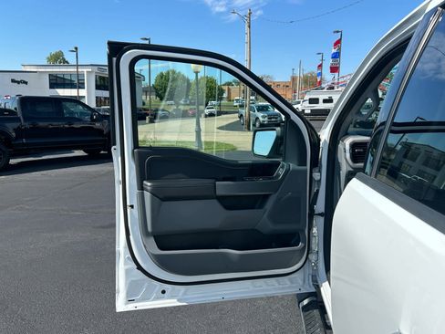 Used 2023 Ford F150 XLT w/ Equipment Group 302A High image 17