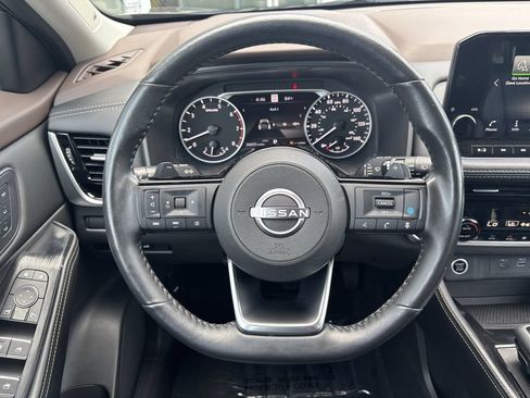 Used 2023 Nissan Rogue SL w/ SL Premium Package AWD/4WD image 13