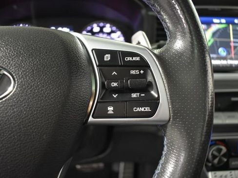 Used 2019 Hyundai Sonata Limited image 17