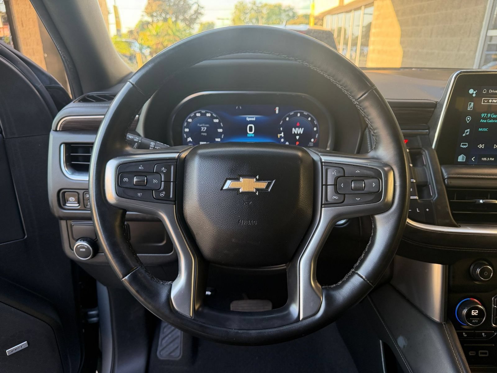 Used 2024 Chevrolet Tahoe LT w/ Luxury Package RWD image 29