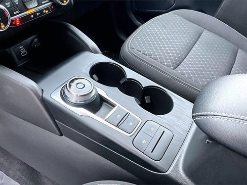 Used 2024 Ford Escape Active image 17